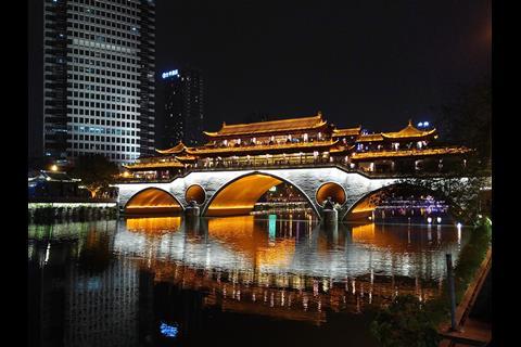 tn_cn-chengdu-bridge.jpg